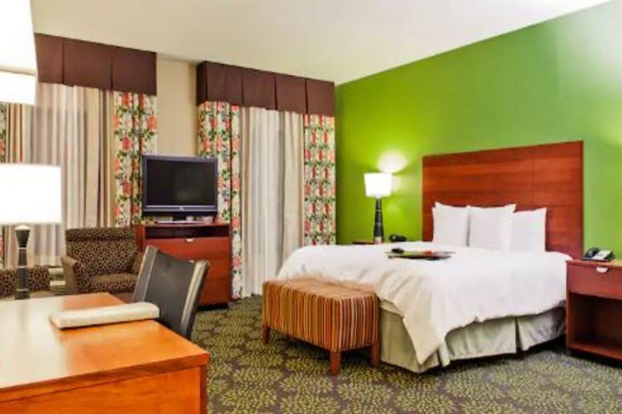 Hampton Inn & Suites Harlingen Bagian luar foto