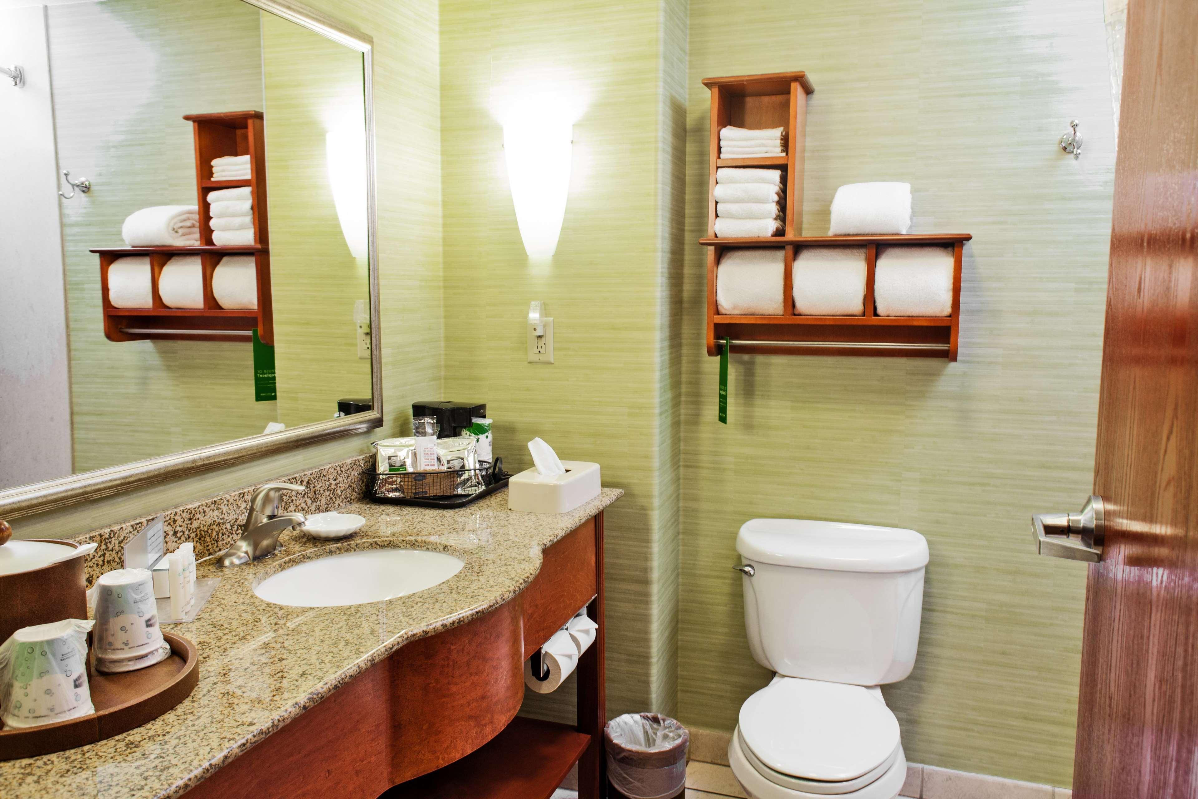 Hampton Inn & Suites Harlingen Bagian luar foto