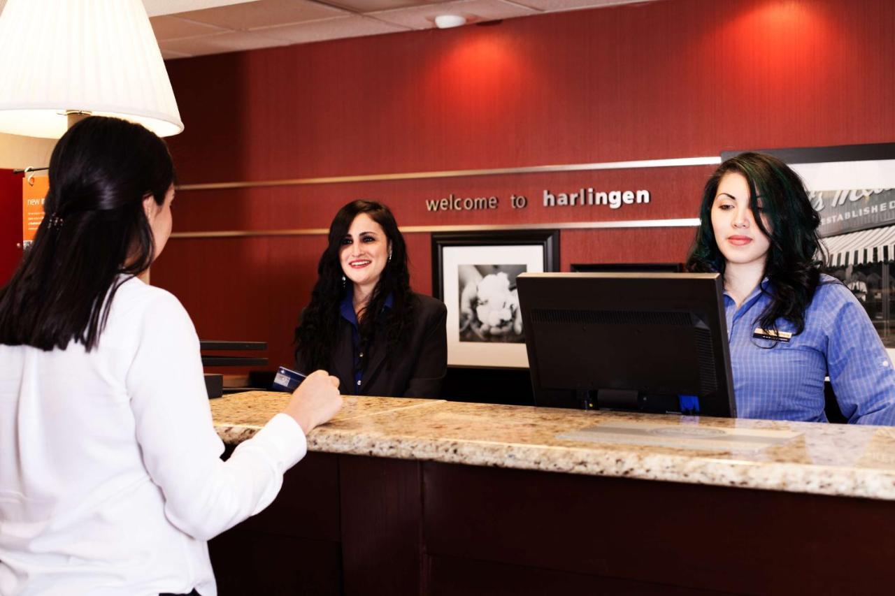 Hampton Inn & Suites Harlingen Bagian luar foto