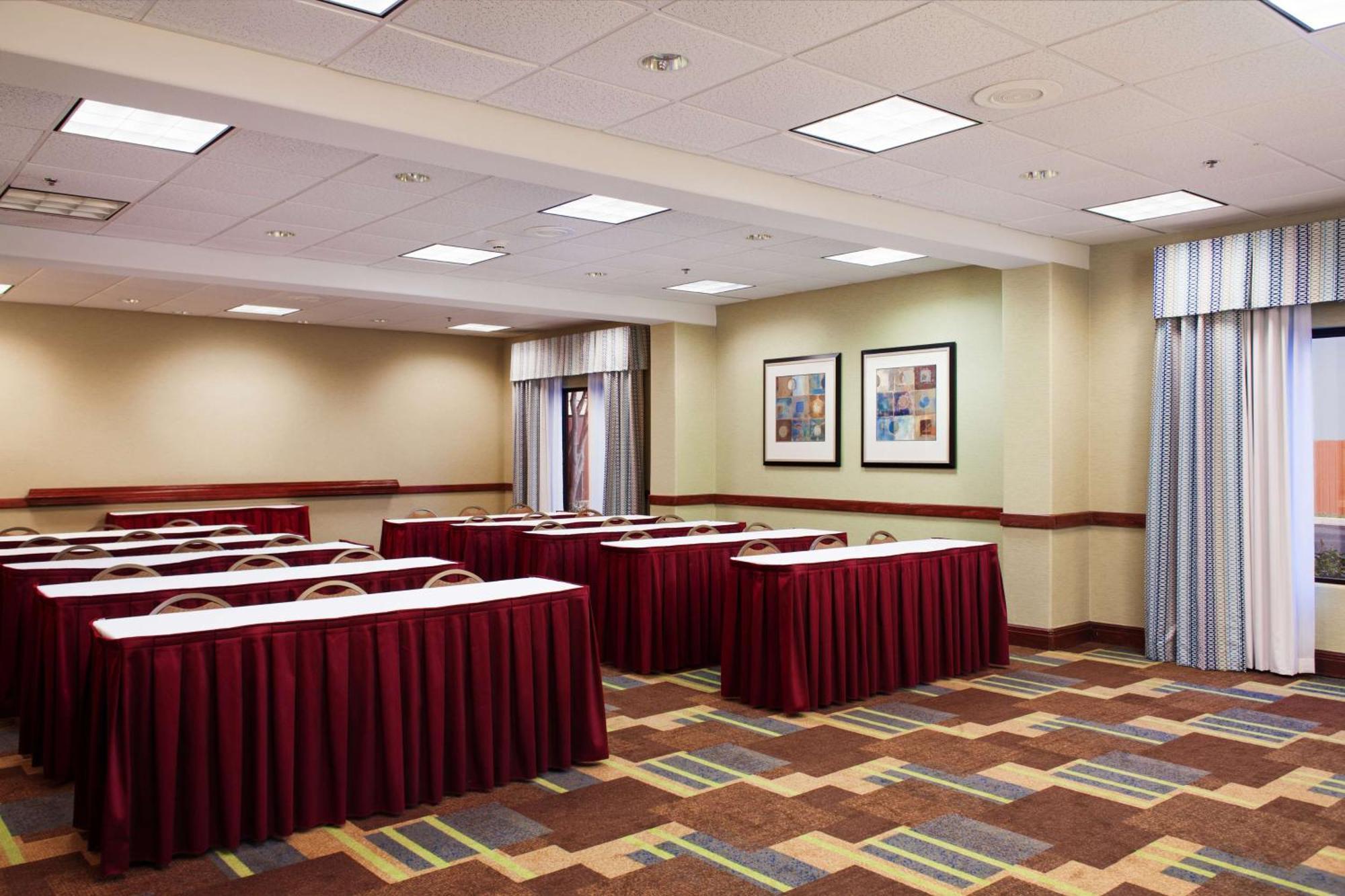 Hampton Inn & Suites Harlingen Bagian luar foto