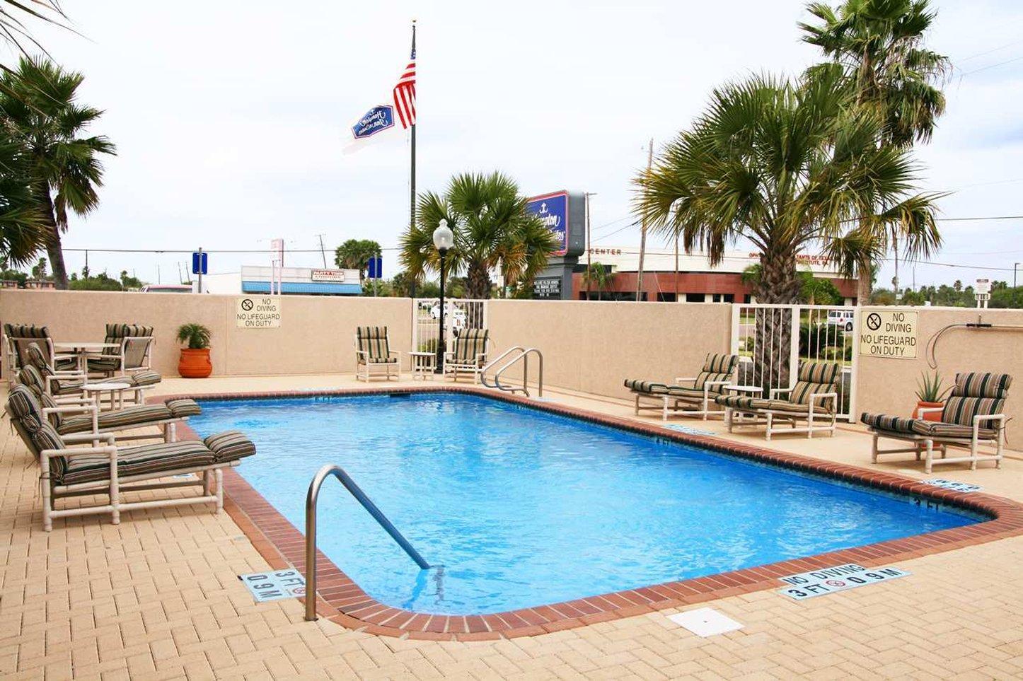 Hampton Inn & Suites Harlingen Bagian luar foto