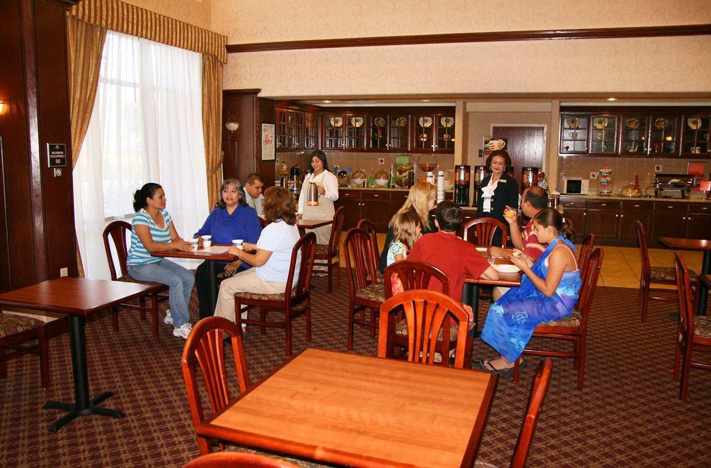 Hampton Inn & Suites Harlingen Bagian luar foto