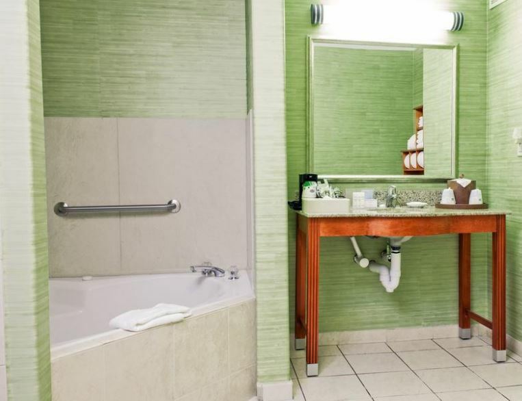 Hampton Inn & Suites Harlingen Bagian luar foto